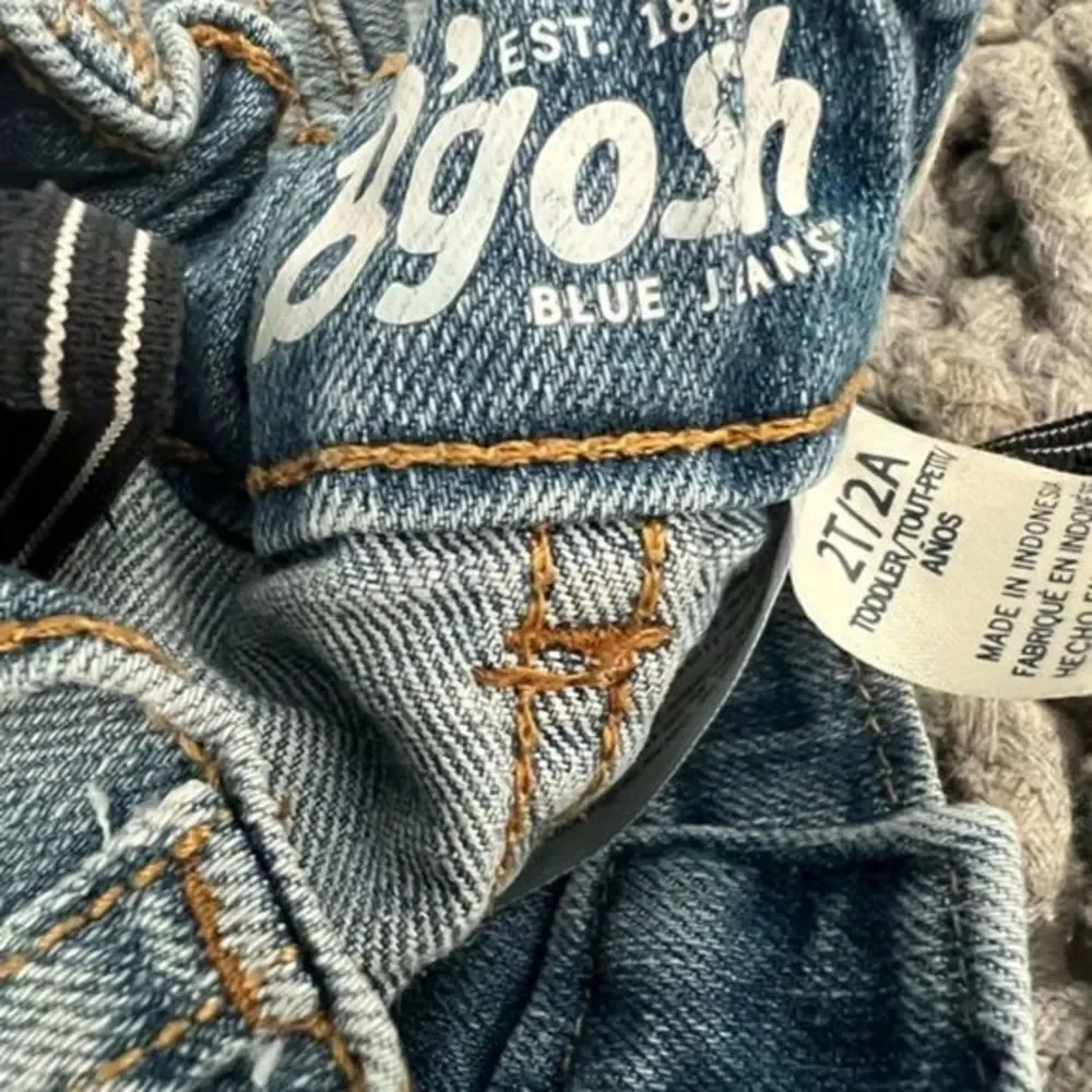 OshKosh B'gosh‎